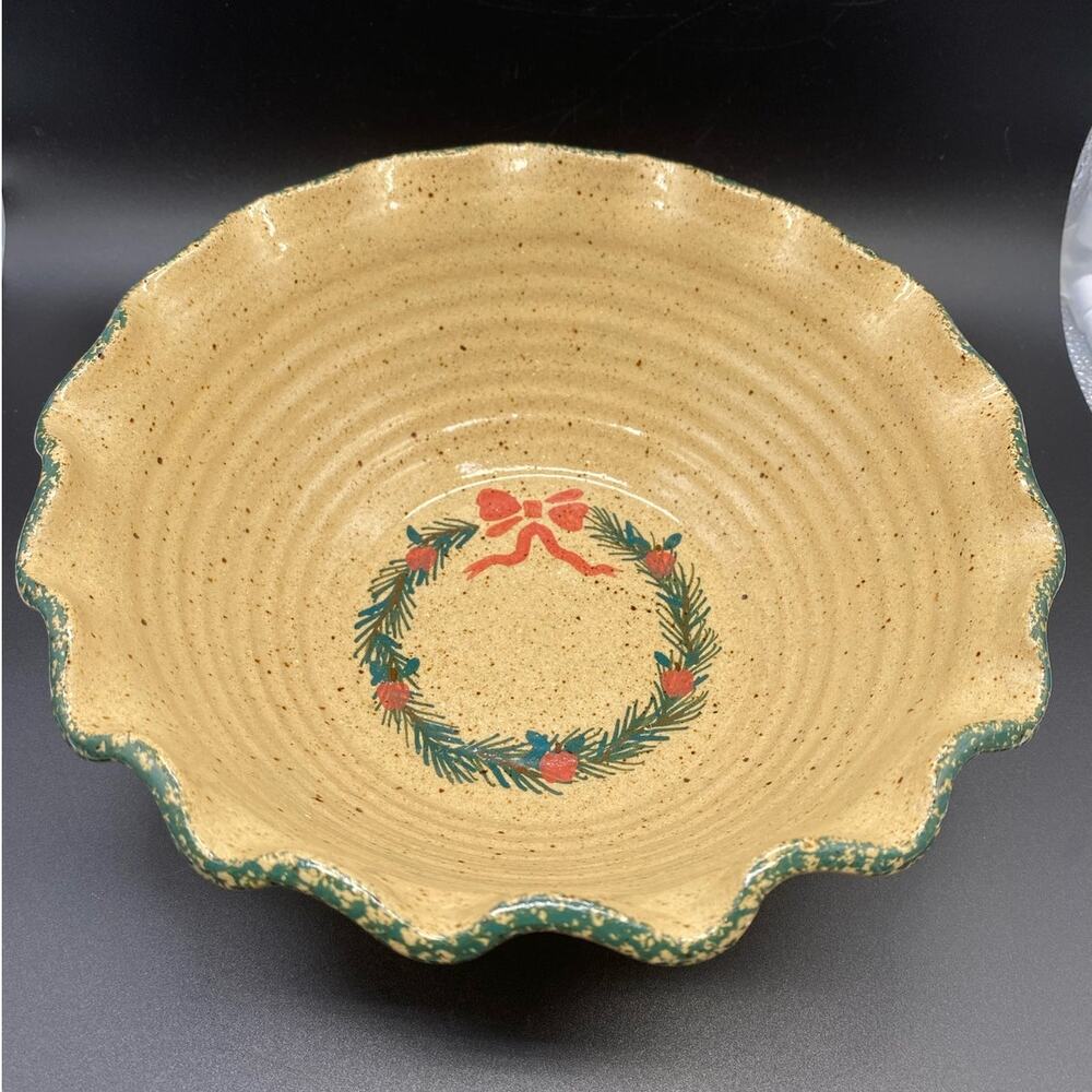 Vintage 1991‎ THREE RIVERS POTTERY Christmas Wreath ~ 9.5” Bowl